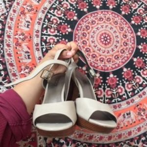 Moda Spana Open-Toe Heel